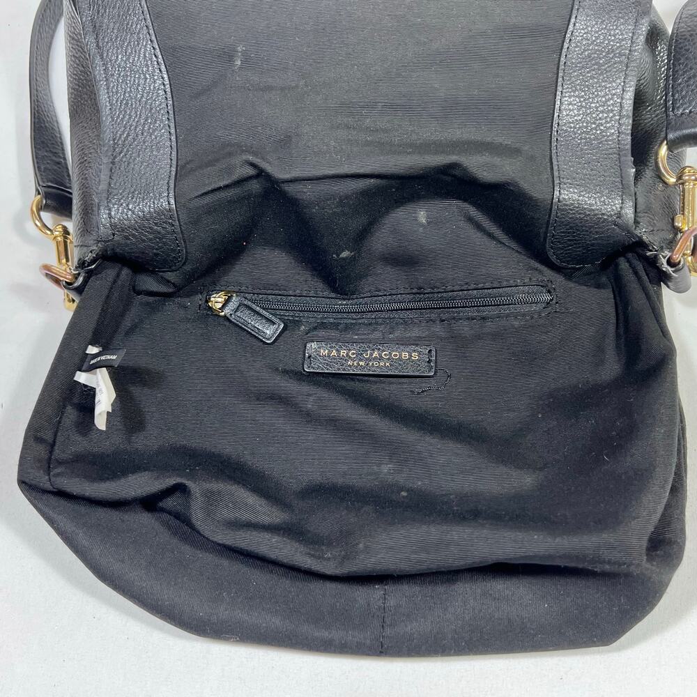 Marc Jacobs Empire City Mini Messenger Crossbody Black Leather Gold Hardware - Picture 6 of 15